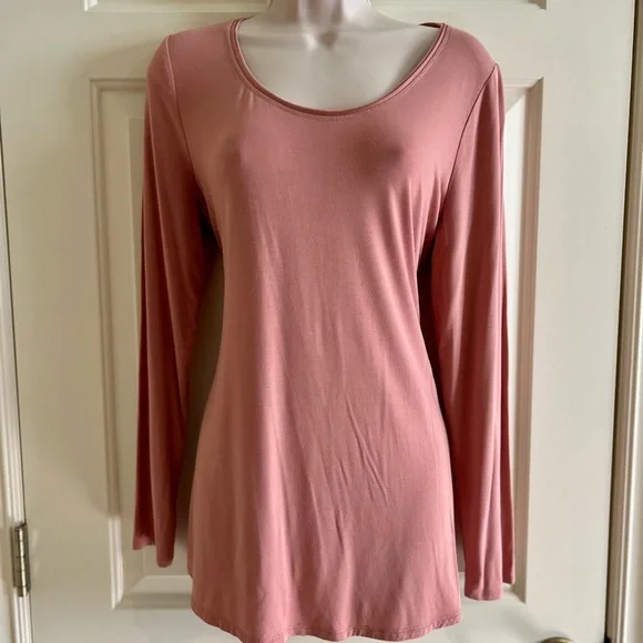 White House Black Market Rose Tunic -Medium - Picture 1 of 6